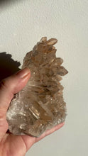 Load and play video in Gallery viewer, Tangerine Quartz Statement Cluster
