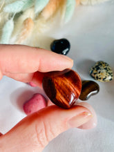 Load image into Gallery viewer, Pocket Hearts

