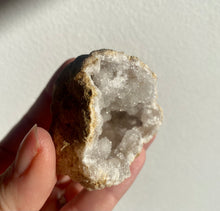 Load image into Gallery viewer, Druzy Half Geode
