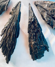 Load image into Gallery viewer, Black Kyanite
