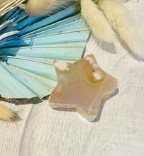 Load image into Gallery viewer, Flower Agate Star

